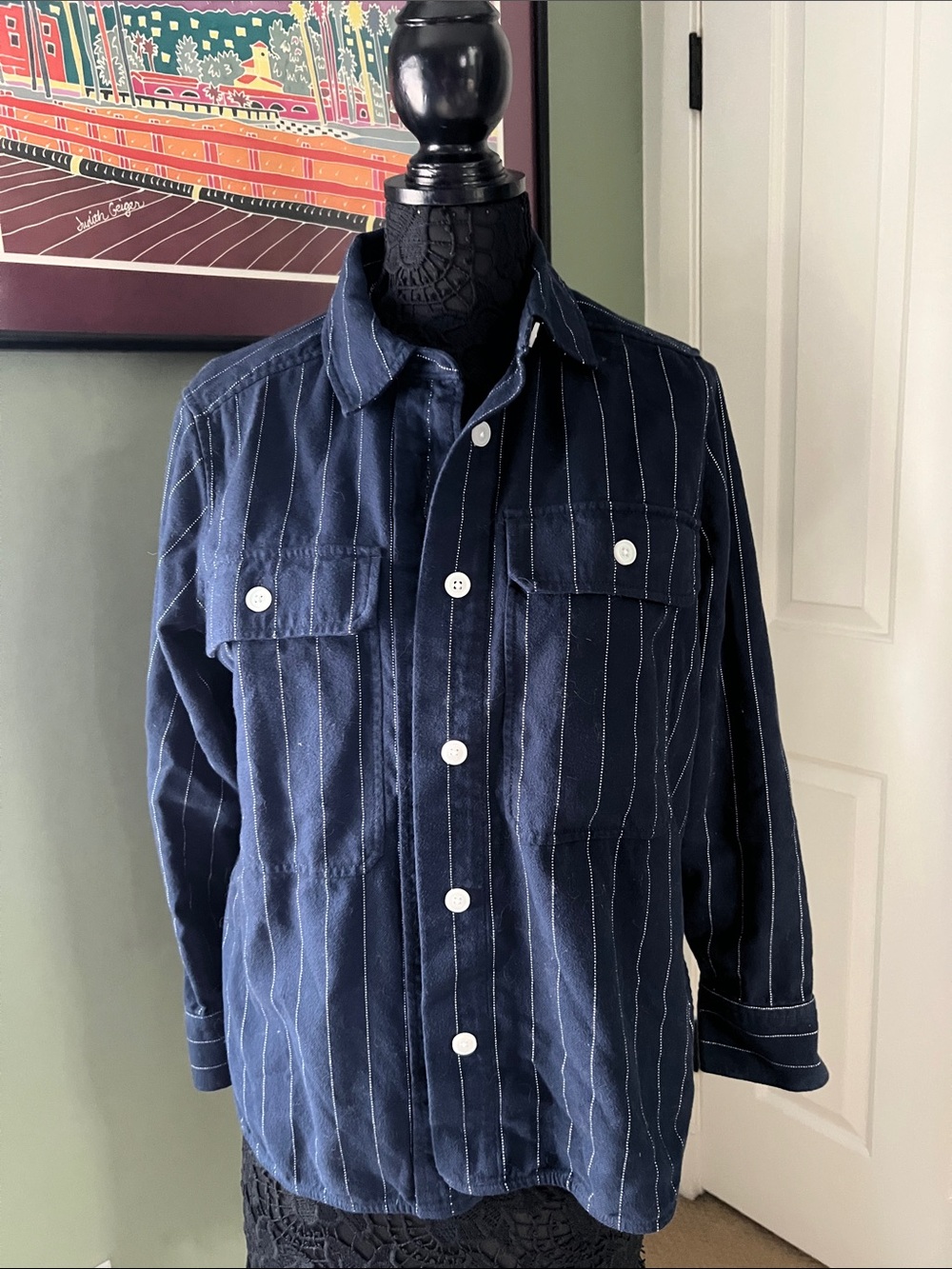 Everlane button up with 2 pockets